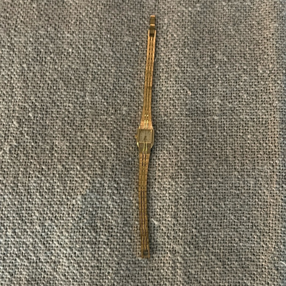 Citizens ladies, quartz watch in excellent condition